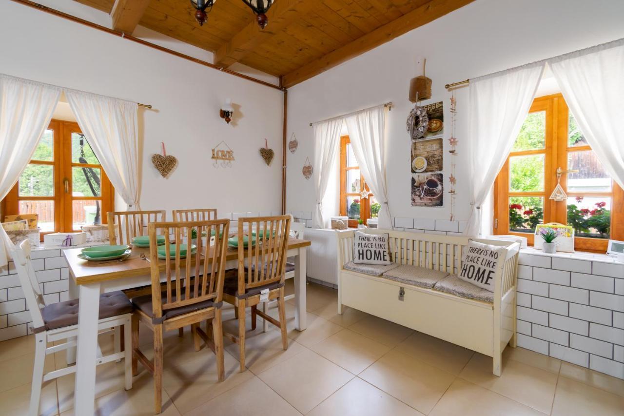 Appartamento HepeHuta Házikó Háromhuta Esterno foto